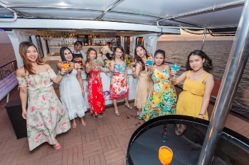 Melody Sunset Cruises